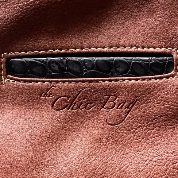 Biker’s. Crossbody Bag - Picture 14 of 17